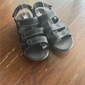 Revere Women  Black Casual Sandal 7.